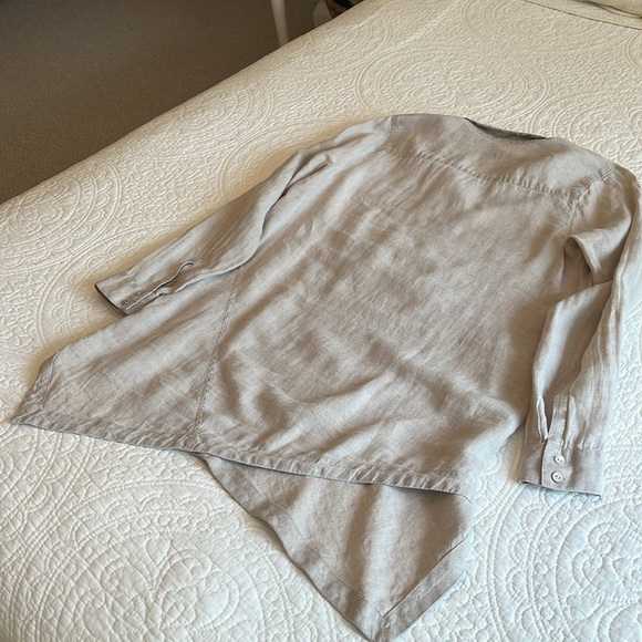 J. Jill Love Linen Women’s Small Lagenlook Asymmetrical V-Neck Tunic Top Relaxed - Picture 16 of 17